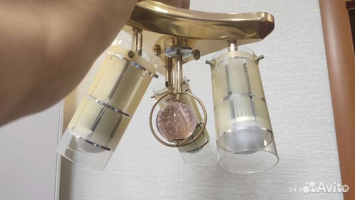 Люстра б\у