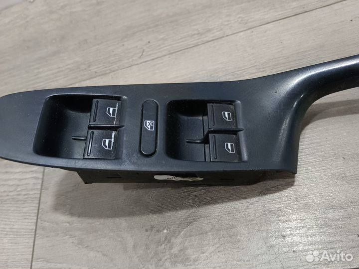 Ручка водительской двери для Volkswagen Jetta 6