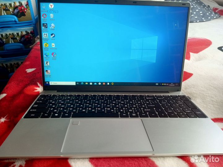 Ноутбук новый