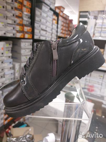 Ботинки для девочки демисезонные 33 размер