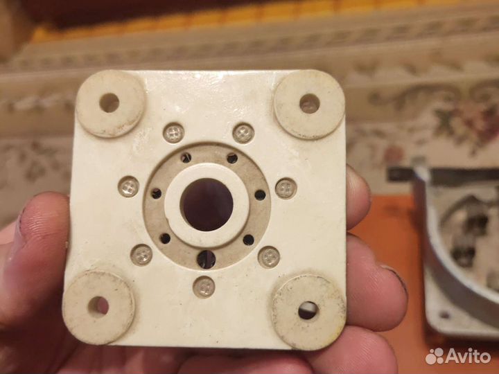 Панельки для радиоламп