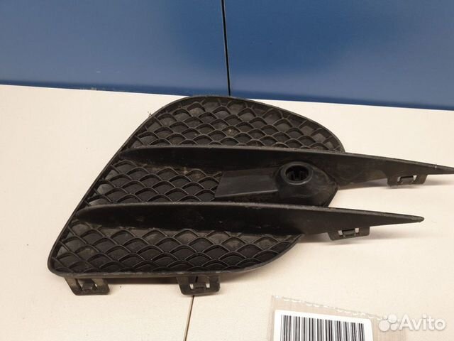 Решётка в бампер правая Mercedes GLC-klasse C253 C