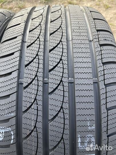 Minerva S210 Ice Plus 245/45 R18