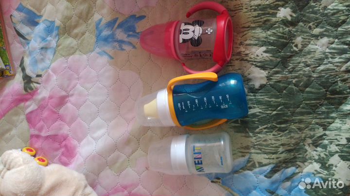 Молокоотсос и бутылочки