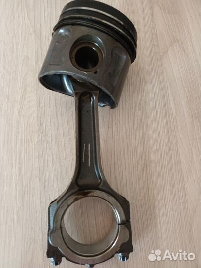 Комплект поршней Форд Транзит 2.2 ttdi cvrc