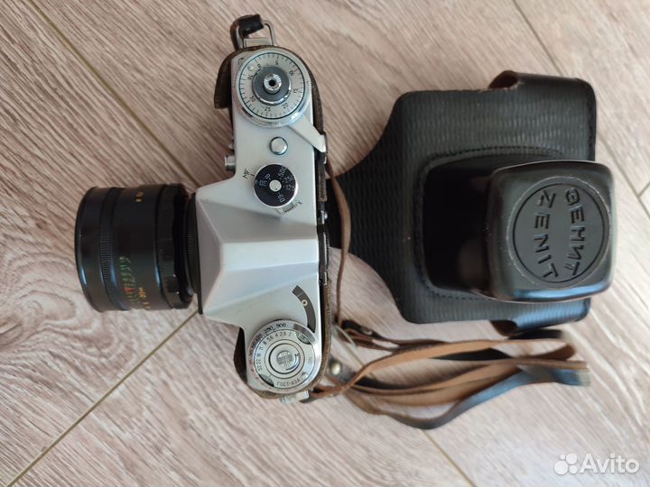 Фотоаппарат из СССР Зенит Е