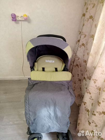 Прогулочная коляска бу