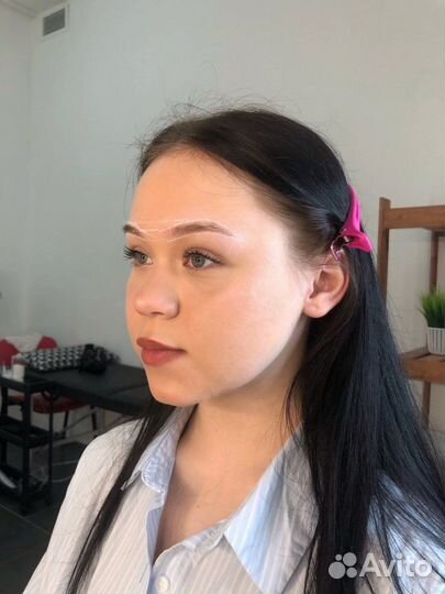 Мастер бровист