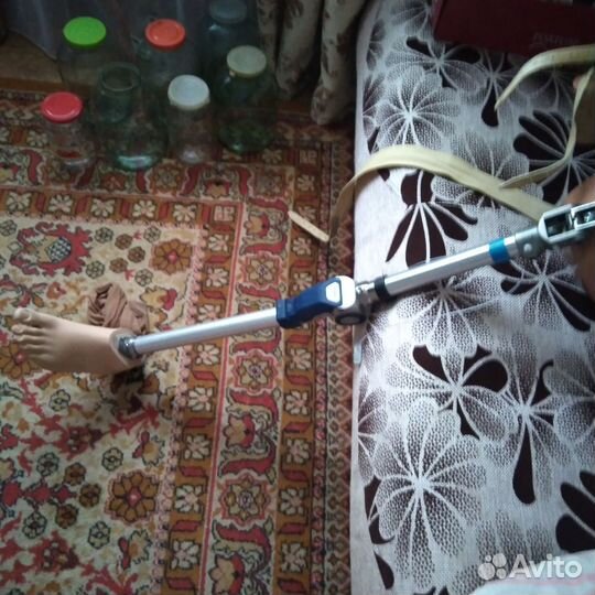 Протез левой ноги