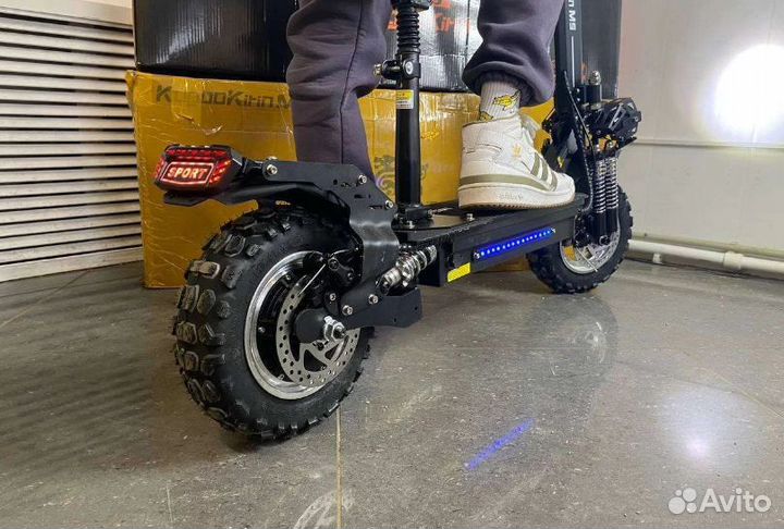 Электросамокаты Kugoo m5/Kugoo m4 PRO