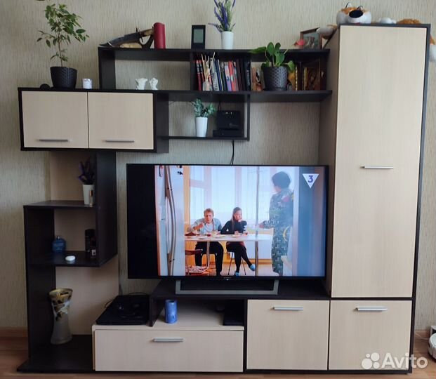 Стенка в гостиную