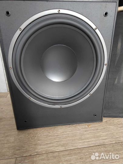 Сабвуфер Magnat Monitor Supreme Sub 302A