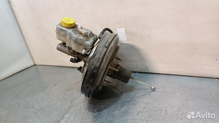 Главный тормозной цилиндр Skoda Fabia 2 cgpa 2012