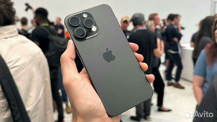iPhone 15 Pro Max, 256 ГБ
