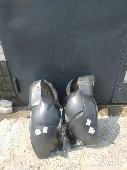 Подкрылок Renault Logan / LADA Largus