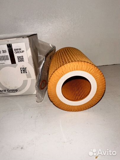 Маслянный фильтр BMW 11427512300