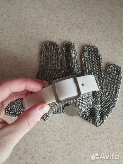 Кольчужная перчатка