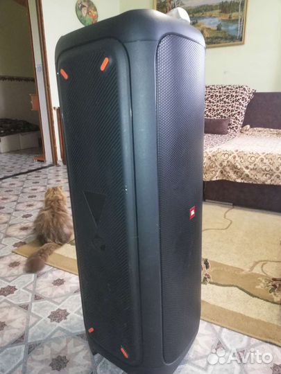 Колонка jbl partybox 1000 бу