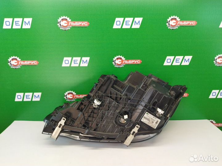 Фара правая BMW G30