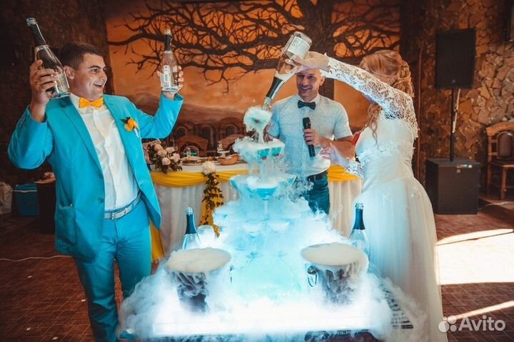 V.I.P. Пирамида шампанского,пирамида из бокалов