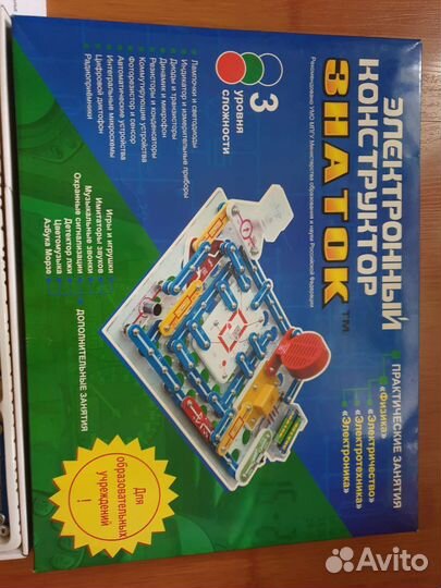 Электронный конструктор знаток