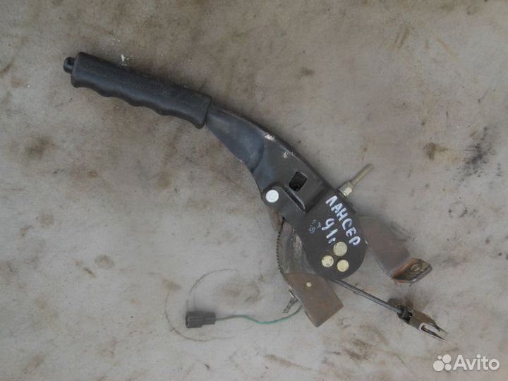 Рычаг стояночного тормоза для Mitsubishi Lancer C6