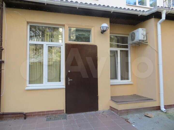 1-к. квартира, 36 м², 1/3 эт.