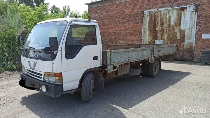 Isuzu Elf, 1995