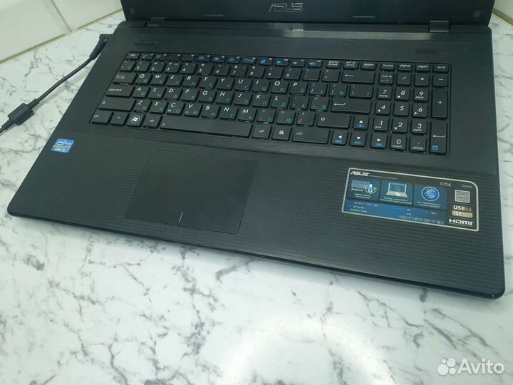 Ноутбук asus X75A