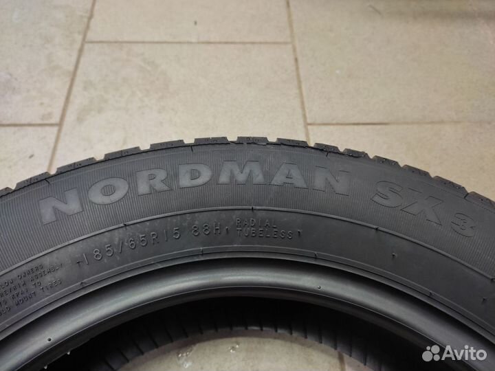 Ikon Tyres Nordman SX3 185/65 R15 88H