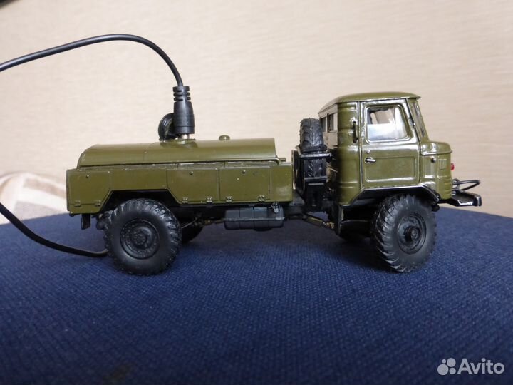 Газ 66 на радиоуправлении в масштабе 1:43