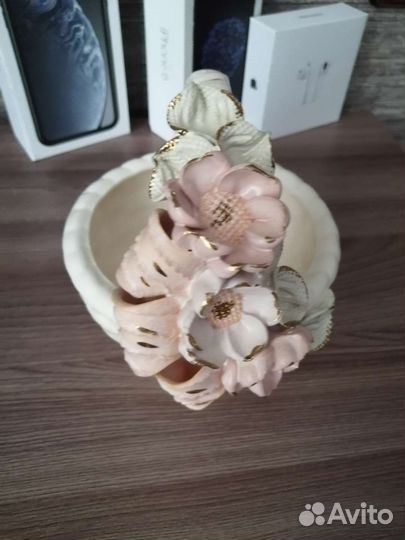 Фарфоровая Корзина с цветами