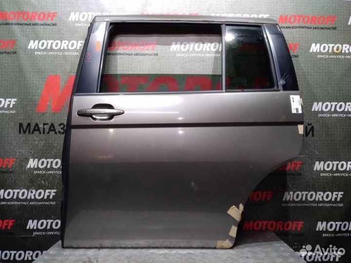 Дверь задняя L Исис ANM10 светлая А742