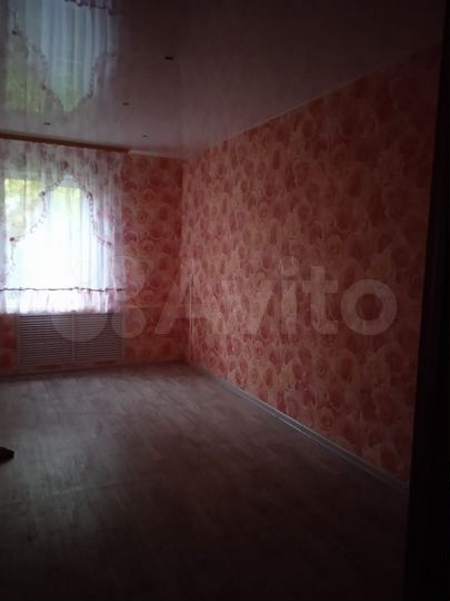 3-к. квартира, 64 м², 1/2 эт.