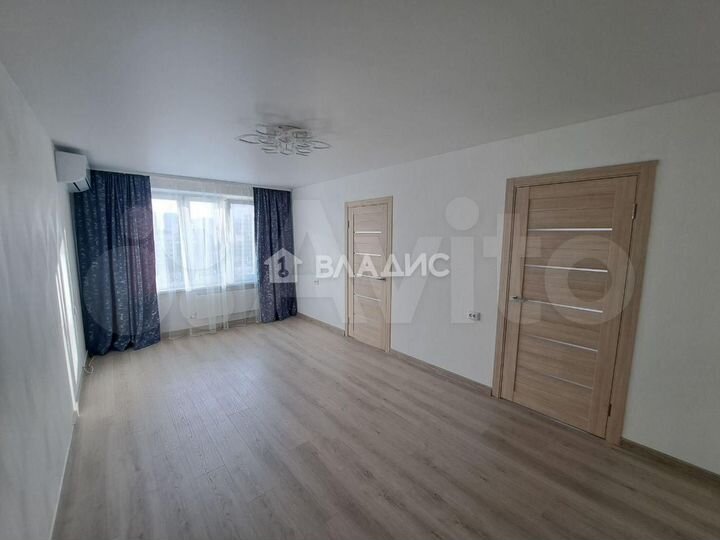 4-к. квартира, 68 м², 9/9 эт.