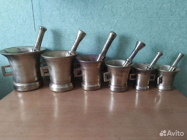 Старинные ступки с пестиками