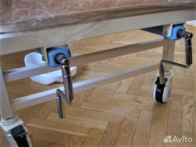Медицинская кровать для лежачих больных