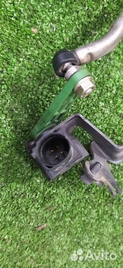 Датчик высоты дорожного просвета передний Audi A5