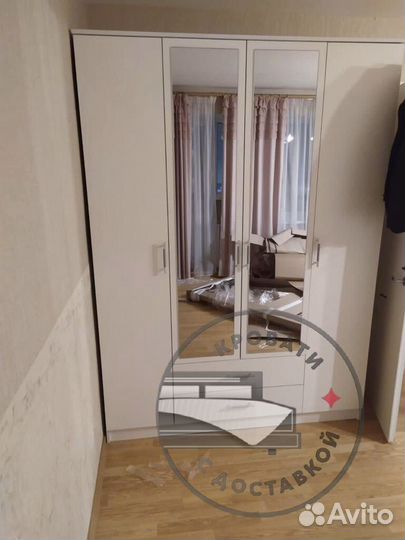 Шкаф распашной