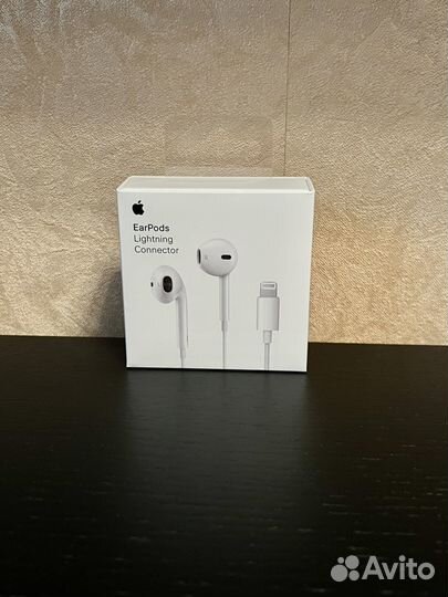 Наушники Apple EarPods Lightning (новые)