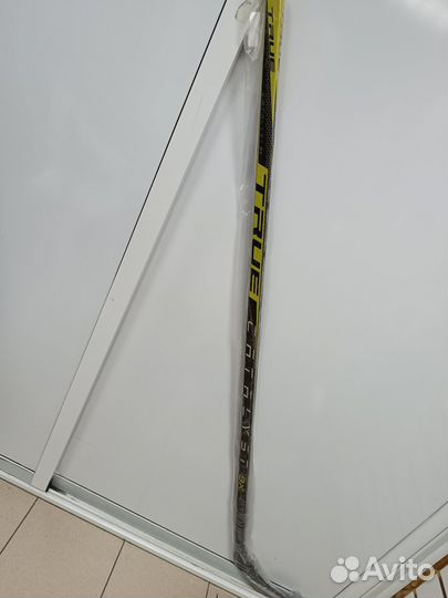 Клюшка хоккейная True catalyst 9x,правая