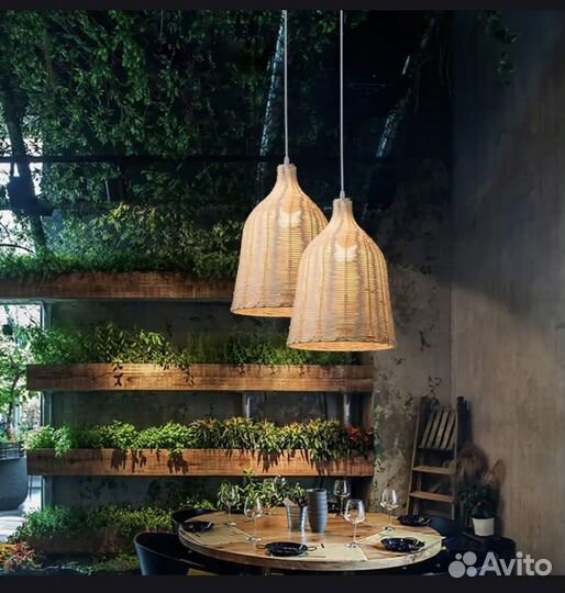 Плетеный подвесной светильник из ротанга