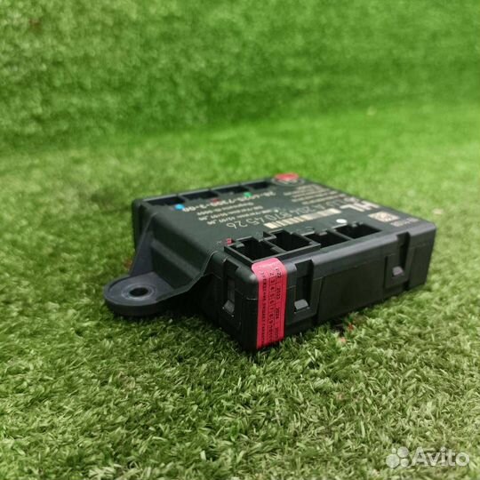 Модуль управления двери задней левой Mercedes-Benz