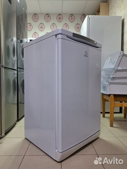 Морозильная камера Indesit(новая)