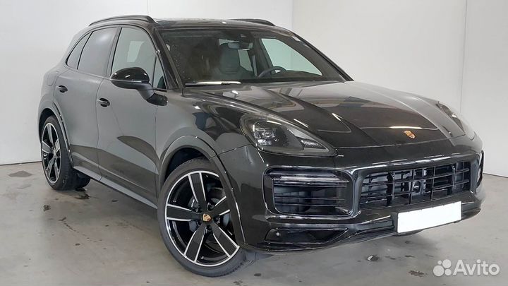 Porsche Cayenne, 2022