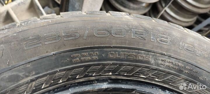 Nokian Tyres Hakka Black 235/60 R18