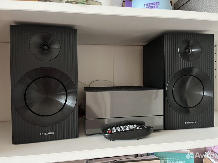 Музыкальный центр samsung MM-J330