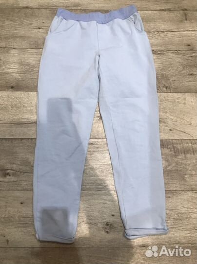 Спортивный костюм женский