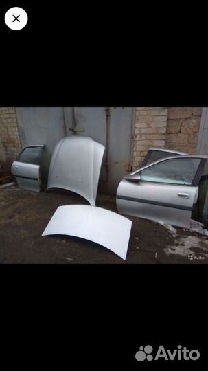 Опель вектра Б вакумник капот