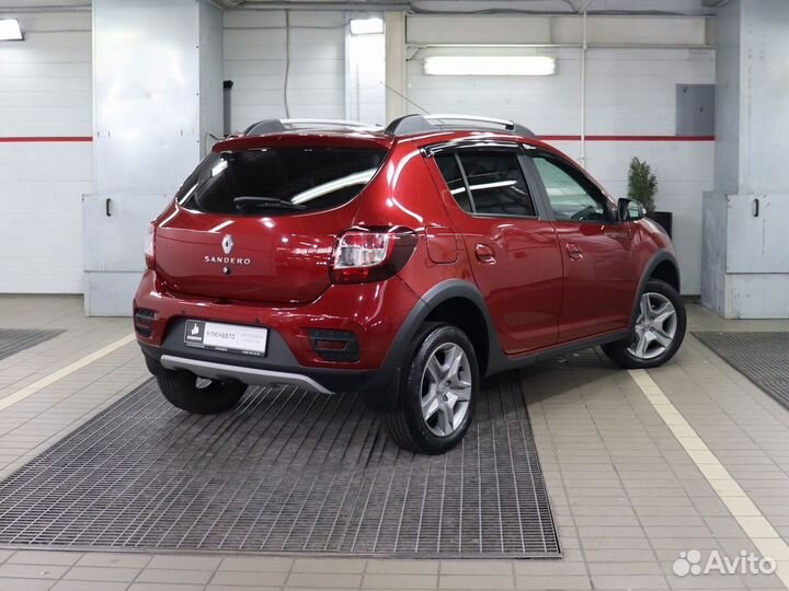 Renault Sandero Stepway 1.6 AT, 2021, 63 000 км